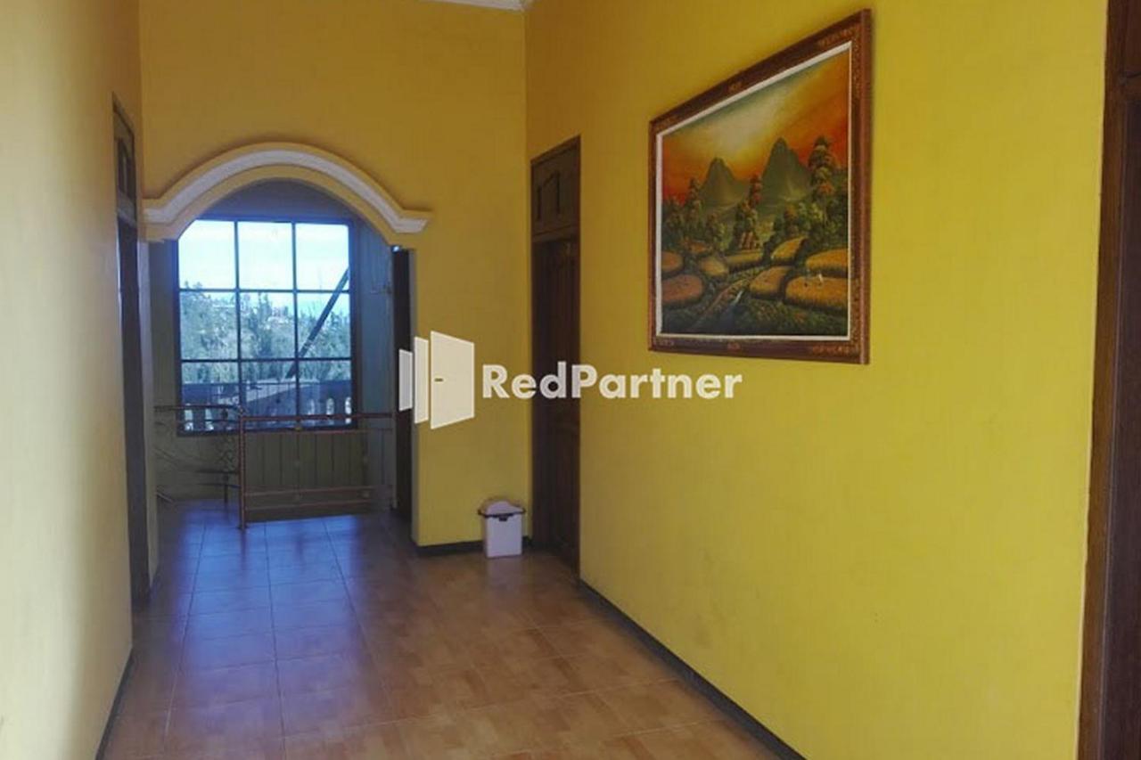 Bromo Indah Lestari Homestay RedPartner Pasuruan Bagian luar foto